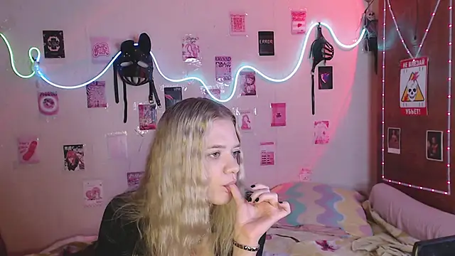 Your Horny Friends online show from 9, 9, 2025