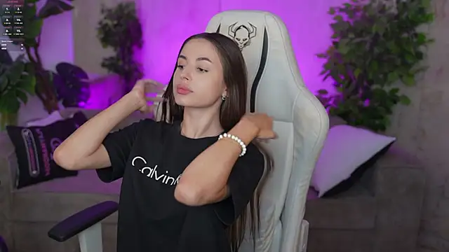 Nikol Dream  online show from 13, 9, 2025