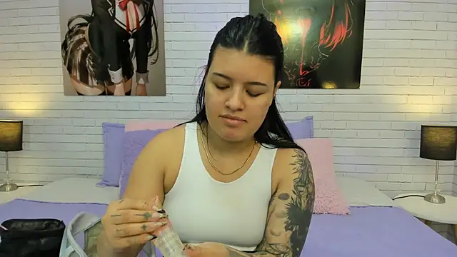 Candy Roose online show from 25, 10, 2025