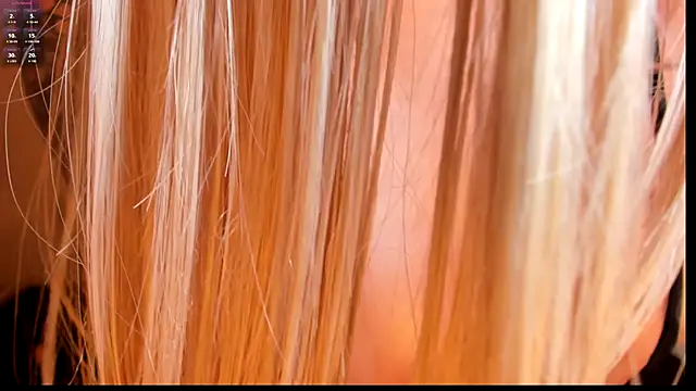 Snapshot of rouse__hallberg chatting on 23, 10, 2025 rouse hallberg online show from 23, 10, 2025