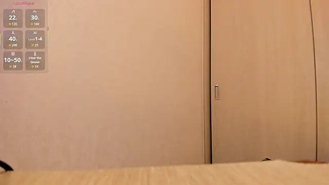 Snapshot of rouse__hallberg chatting on 15, 11, 2025 rouse hallberg online show from 15, 11, 2025