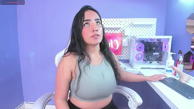 Alice 26  online show from 16, 1, 2026