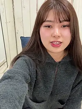 Snapshot of miharu01 chatting on 17, 3, 2025 miharu01 online show from 17, 3, 2025