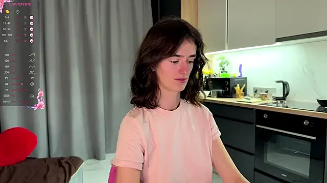 TwinTemptations online show from 20, 9, 2025