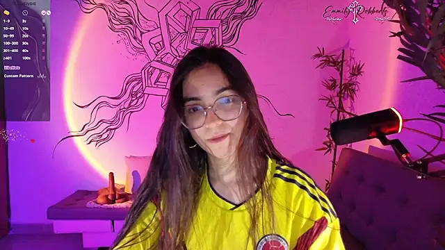 Emmi Roberts online show from 24, 3, 2026