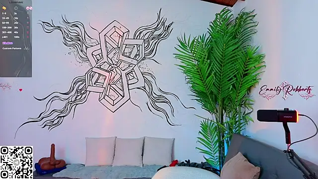 Emmi Roberts online show from 17, 4, 2026