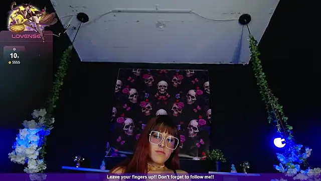 Hairydoll  online show from 4, 11, 2025