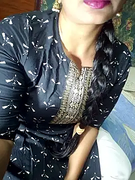 Snapshot of Shalini_telugu09 chatting on 6, 6, 2026 Shalini telugu09 online show from 6, 6, 2026