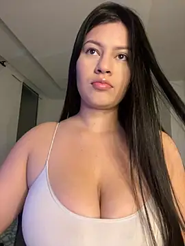Saanvi21 online show from 4, 7, 2026