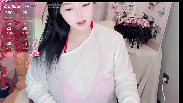 Snapshot of YOKO-09 chatting on 12, 10, 2025 YOKO-09 online show from 12, 10, 2025