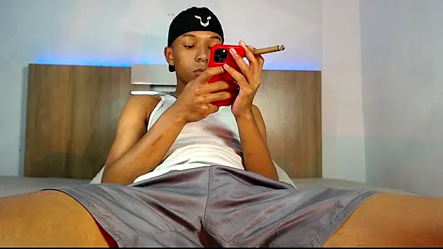 Snapshot of DavidLondo chatting on 15, 2, 2026 DavidLondo online show from 15, 2, 2026