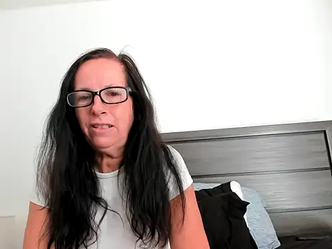 peachgoddess online show from 20, 10, 2025