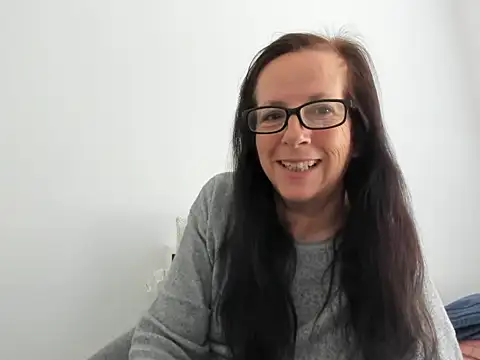 peachgoddess online show from 19, 4, 2026