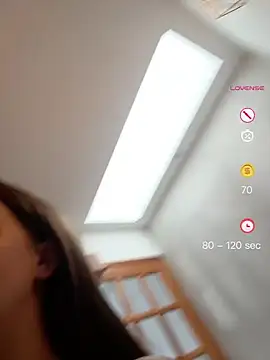 Snapshot of DarkVelvet chatting on 14, 5, 2026 DarkVelvet online show from 14, 5, 2026