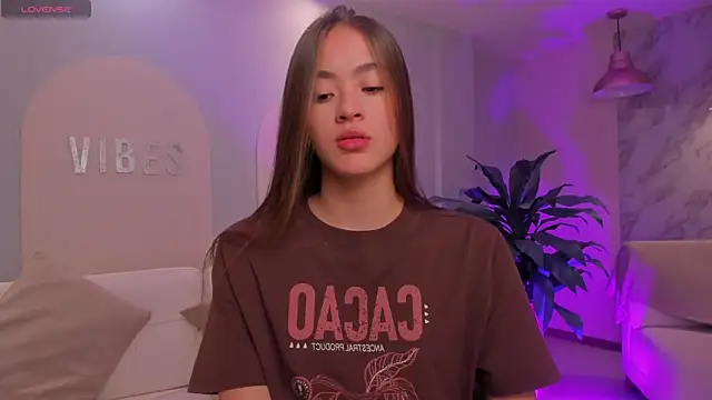 MaiaCollins online show from 30, 9, 2025