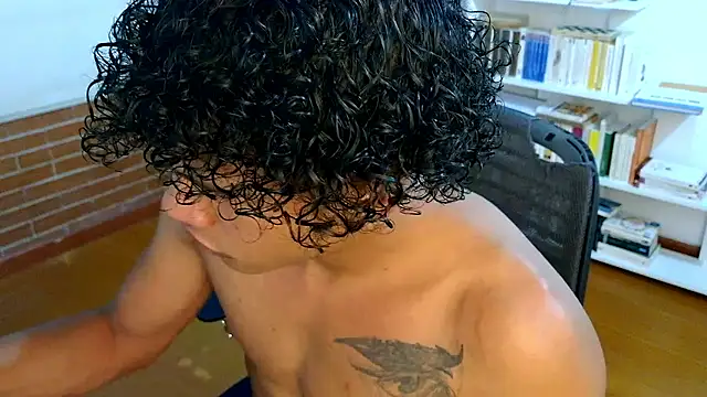 Snapshot of Aronbbc chatting on 13, 1, 2026 Aronbbc online show from 13, 1, 2026