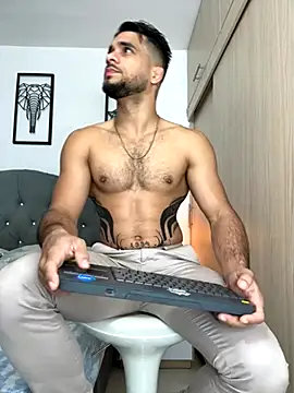 Maximiliano ford online show from 26, 9, 2025