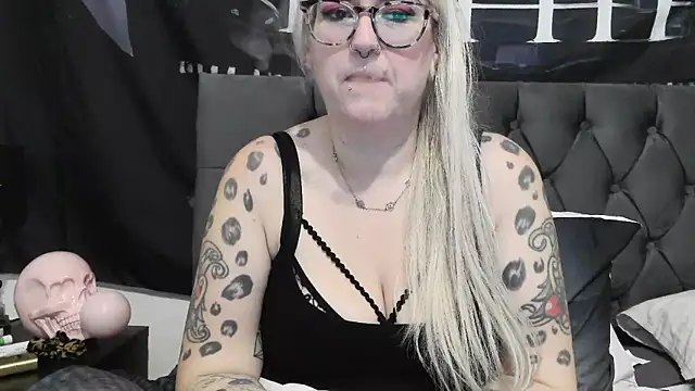 Sizzling Indie36 online show from 8, 11, 2025