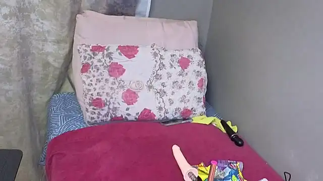 spicybootie online show from 18, 11, 2025