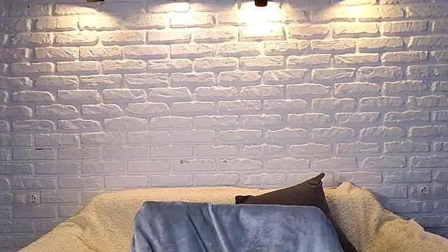 minigirl online show from 15, 3, 2025