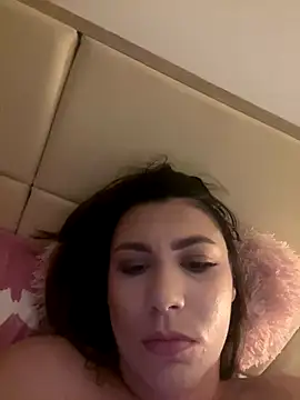 Natasha Cameron22 online show from 9, 11, 2025