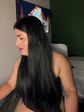 pareja curiosa19 online show from 4, 6, 2026