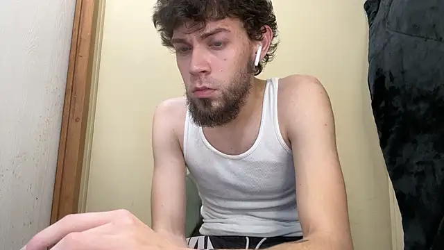 bwcizThrobbing online show from 18, 3, 2025