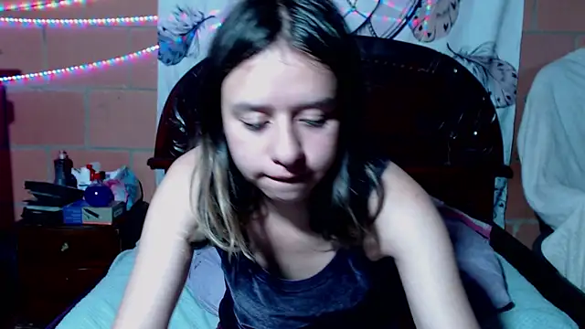 Snapshot of Sukychan_ chatting on 17, 3, 2025 Sukychan  online show from 17, 3, 2025