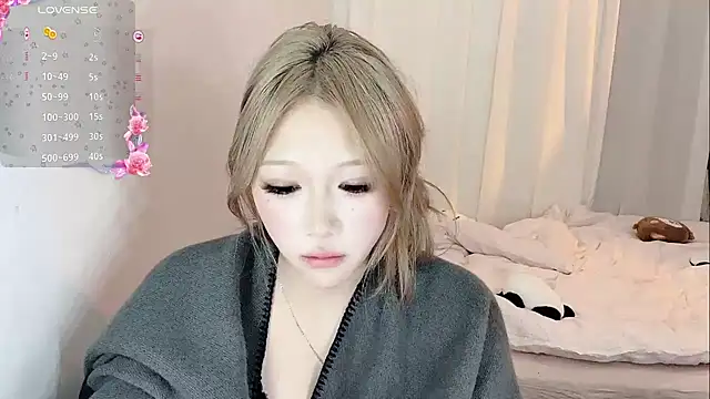 -monica-tina- online show from 13, 9, 2025