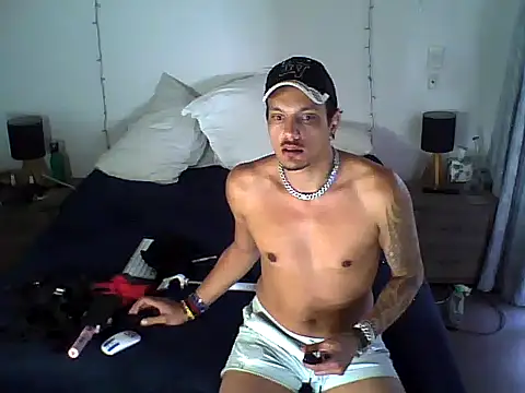 TAIZ69WORLD online show from 31, 10, 2025