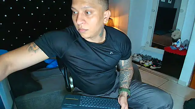 Snapshot of ethan_dalton_ chatting on 26, 9, 2025 ethan dalton online show from 26, 9, 2025