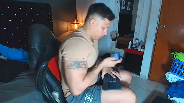 ethan dalton  online show from 22, 12, 2025