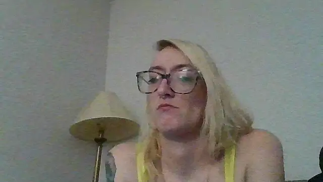 Snapshot of Kittaekatt chatting on 5, 2, 2026 Kittaekatt online show from 5, 2, 2026
