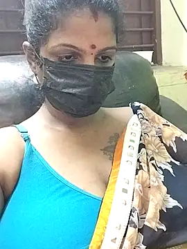 poojaa-rani online show from 4, 12, 2025