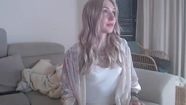 tattoobbgirl online show from 25, 11, 2025