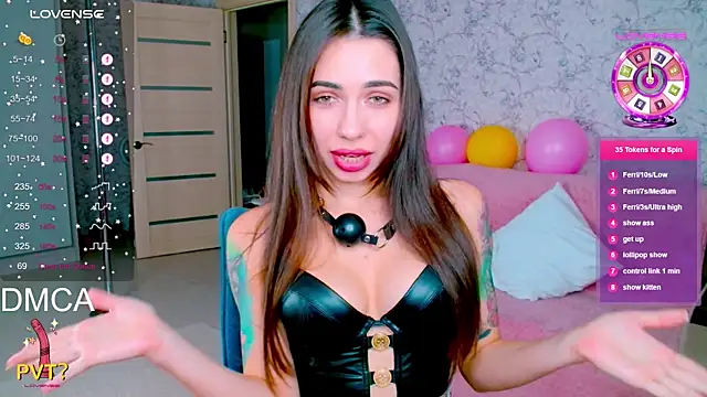 Snapshot of vinkiepinkie chatting on 14, 9, 2025 vinkiepinkie online show from 14, 9, 2025