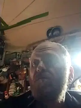 Snapshot of bigdguy6969 chatting on 27, 6, 2026 bigdguy6969 online show from 27, 6, 2026