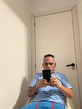Snapshot of mateocali25 chatting on 15, 7, 2026 mateocali25 online show from 15, 7, 2026