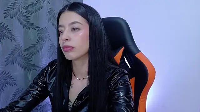 Snapshot of Misscarolsph chatting on 25, 5, 2026 Misscarolsph online show from 25, 5, 2026