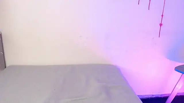 Thalia anderson online show from 13, 12, 2025