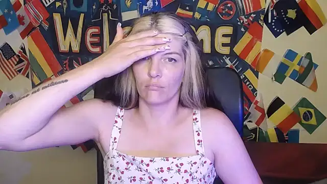 Snapshot of VanessaRey_ chatting on 29, 6, 2026 VanessaRey online show from 29, 6, 2026