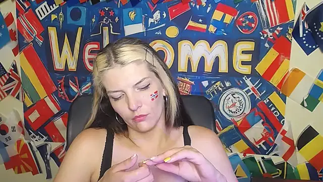 Snapshot of VanessaRey_ chatting on 11, 7, 2026 VanessaRey online show from 11, 7, 2026