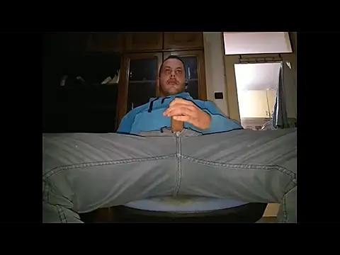 Snapshot of mili_12345 chatting on 3, 10, 2025 mili 12345 online show from 3, 10, 2025