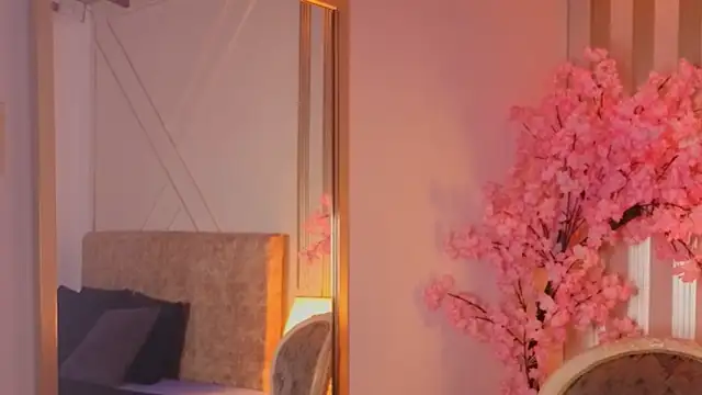 angelinarouse  online show from 31, 3, 2026