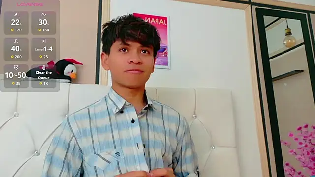 Snapshot of Ethan_Westt chatting on 15, 5, 2026 Ethan Westt online show from 15, 5, 2026