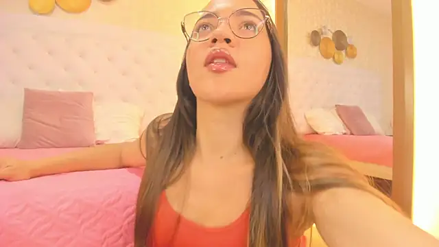 debora scoot online show from 1, 11, 2025