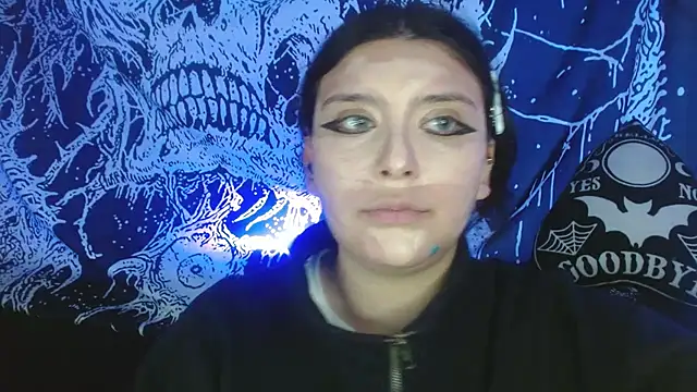 Snapshot of mikaskullcs chatting on 1, 10, 2025 mikaskullcs online show from 1, 10, 2025