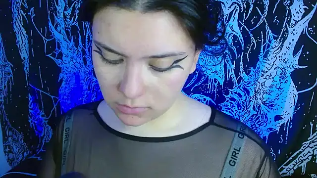 Snapshot of mikaskullcs chatting on 3, 10, 2025 mikaskullcs online show from 3, 10, 2025