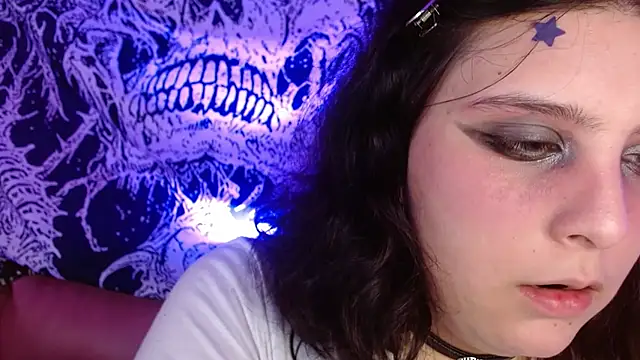 Snapshot of mikaskullcs chatting on 16, 10, 2025 mikaskullcs online show from 16, 10, 2025