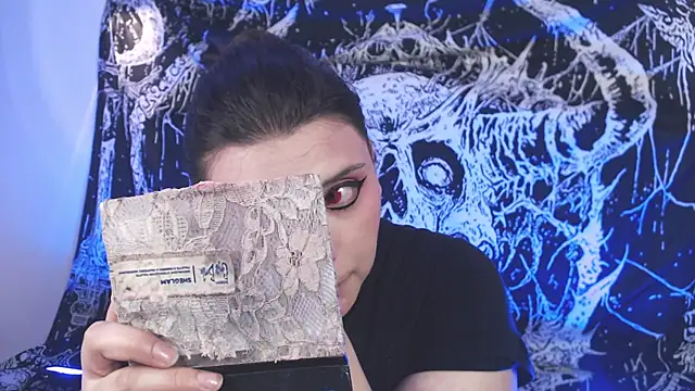 mikaskullcs online show from 28, 4, 2026